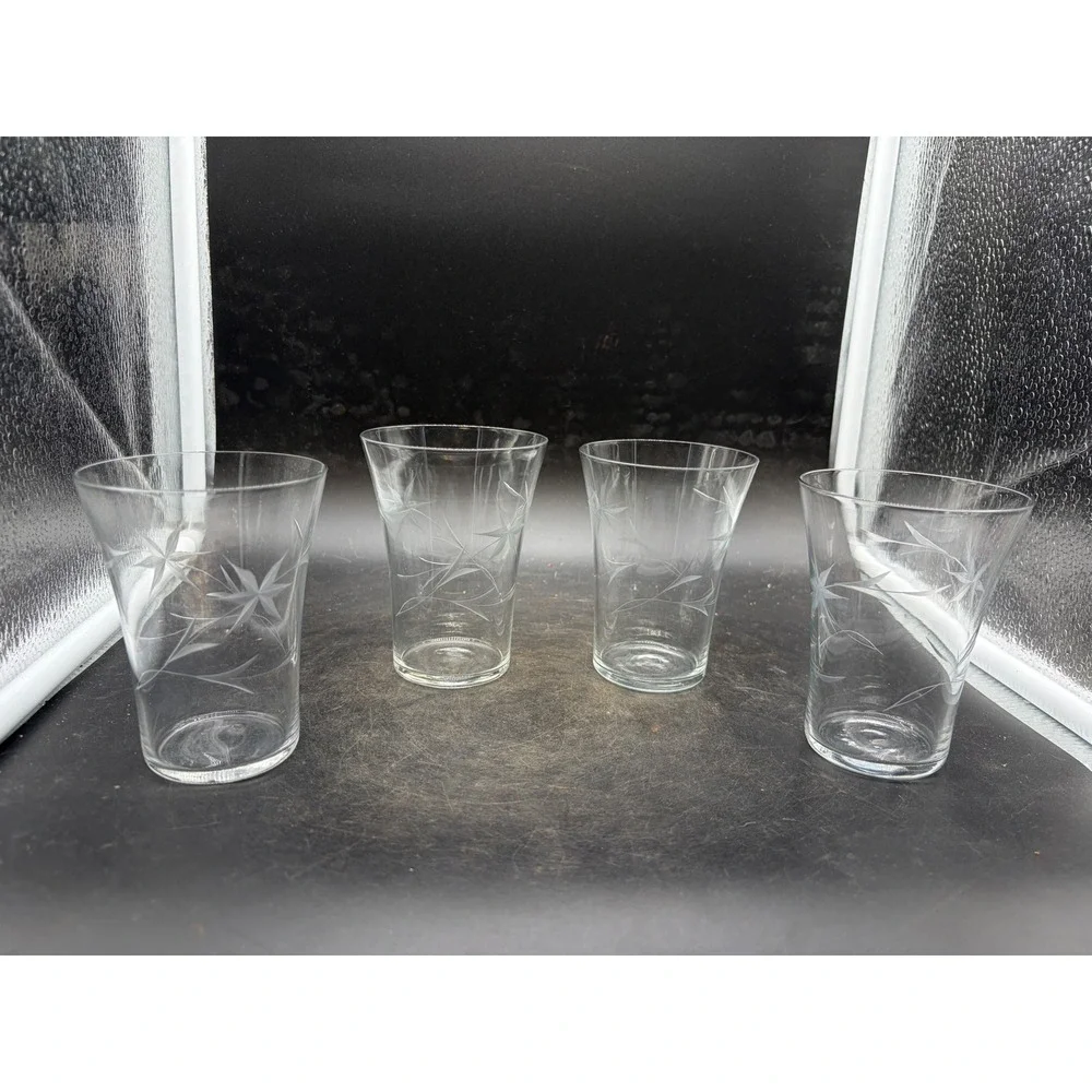 Vintage Etched Starburst Wheat Juice Glasses Set of 4 Clear Mid Century Modern